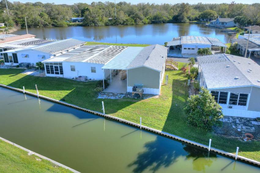 60 Kent Drive a Winter Haven, FL Mobile or Manufactured Home for Sale